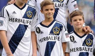 实况足球小游戏 实况足球小游戏